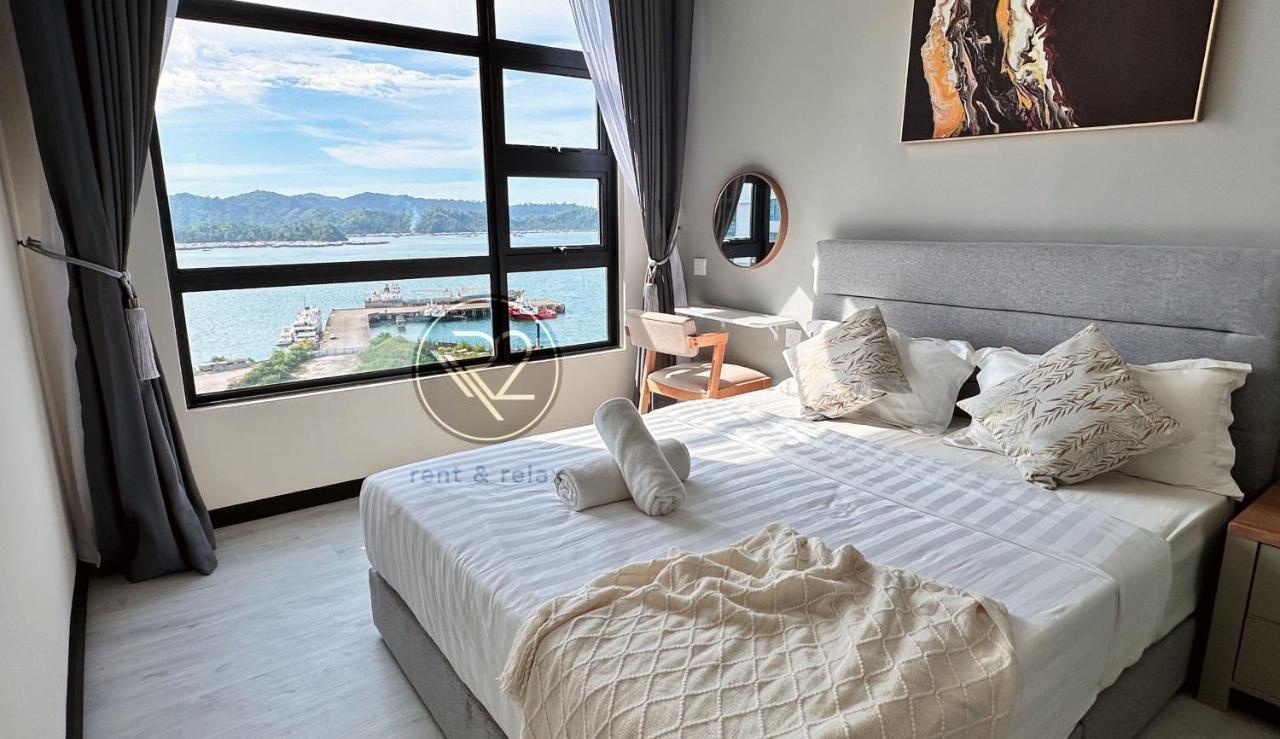 Sea&Pool View Stunning Homestay, Wifi, Netflix Near Malls, Jetty, Convenient Stores Kota Kinabalu Ngoại thất bức ảnh