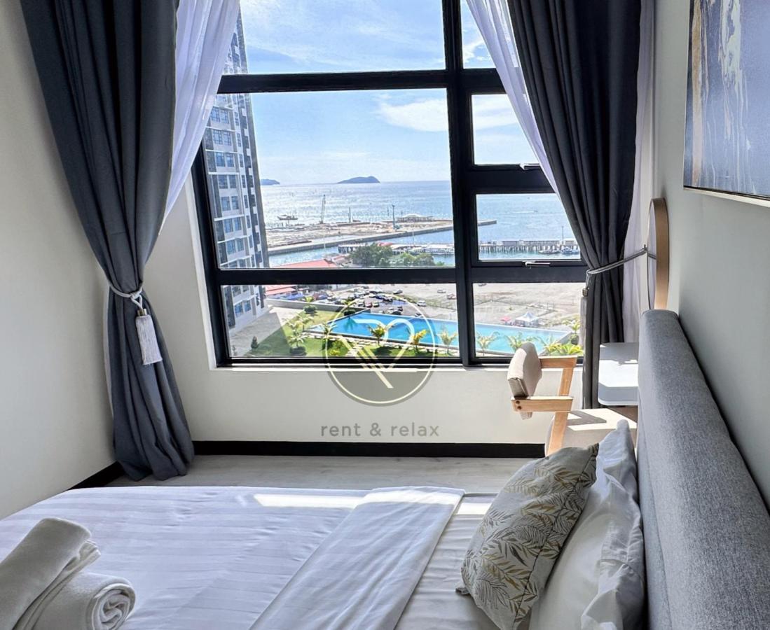 Sea&Pool View Stunning Homestay, Wifi, Netflix Near Malls, Jetty, Convenient Stores Kota Kinabalu Ngoại thất bức ảnh